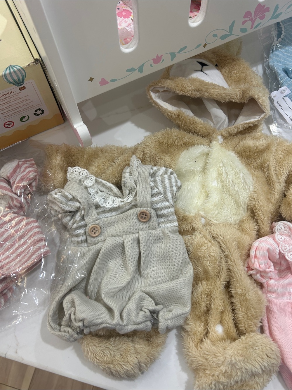 RebornBaby Doll with American girl desk, clothes and White Cradle - Picture 6 of 8